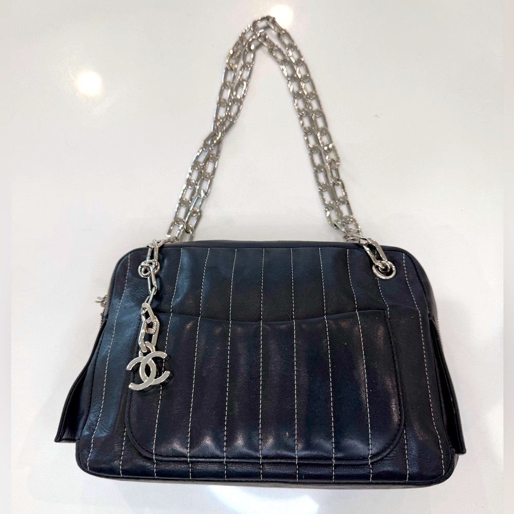 CHANEL Mademoiselle Ligne silver Chain camera Lambskin Black bag VINTAGE - Picture 3 of 17
